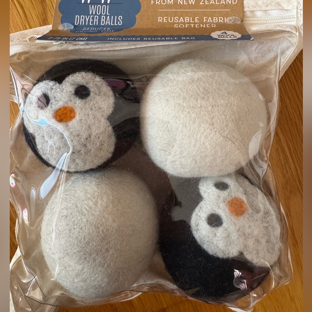 Penguin Wool Dryer Balls bag eco-friendly evriholder New Zealand 100% NEW gift